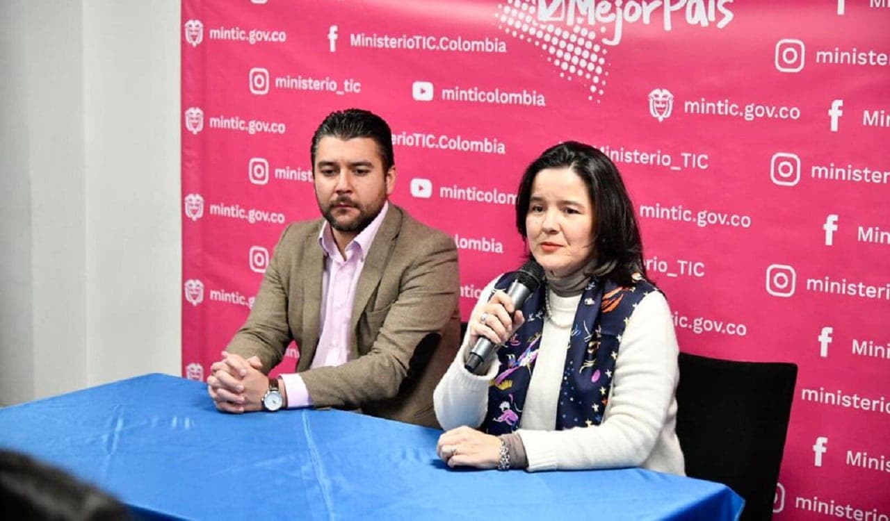 Ministra de las tic