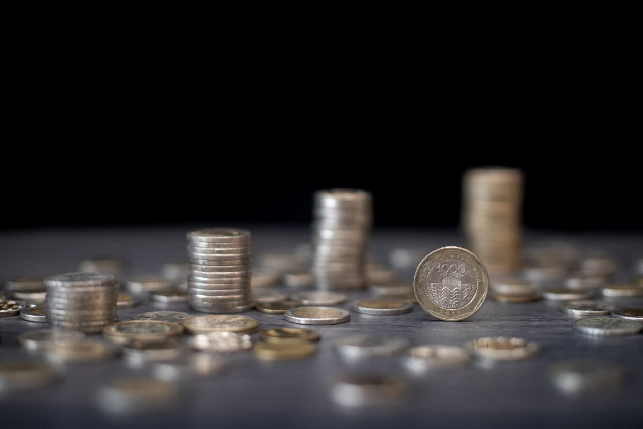 Monedas colombianas, dinero, economìa, moneda, dinero en efectivo foto: Diana Rey Melo