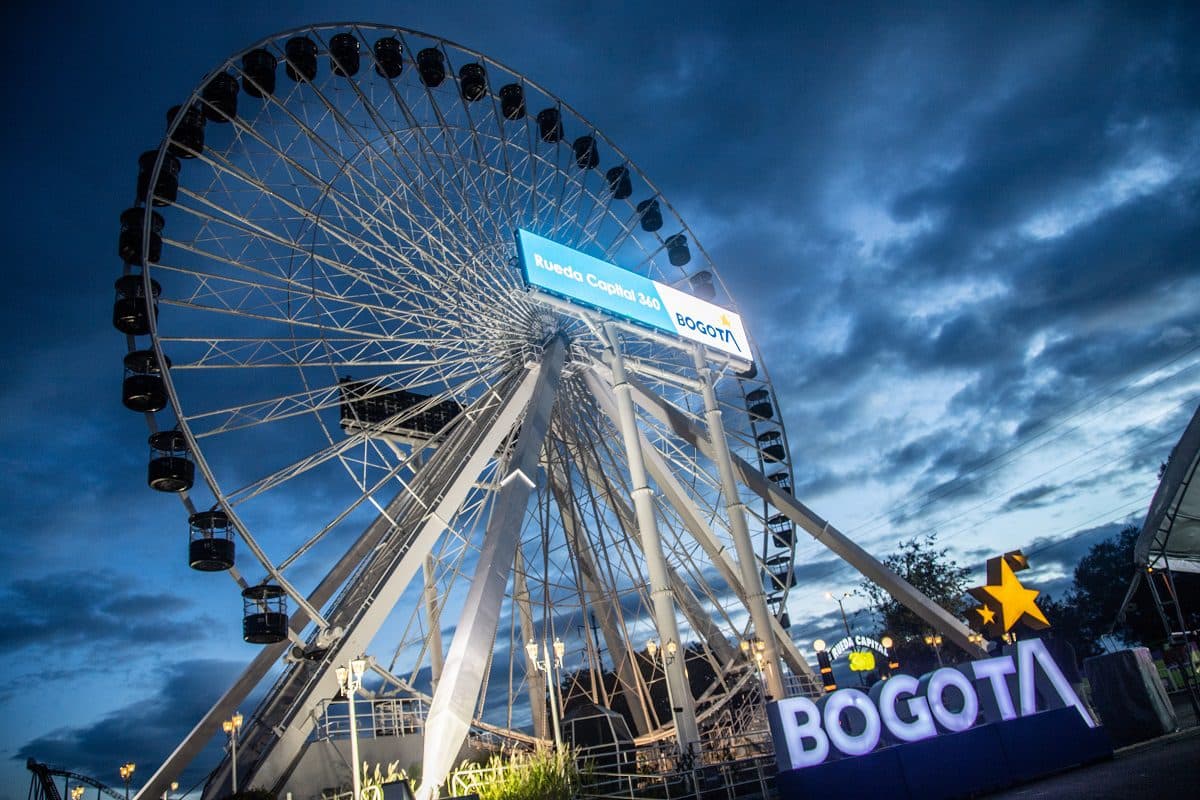 Rueda Capital 360, ubicada en el parque Salitre Mágico de Bogotá. Foto: Diana Rey Melo/ Forbes Colombia.