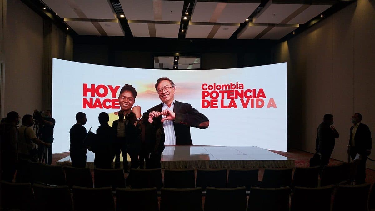 Petro y Francia Marquez