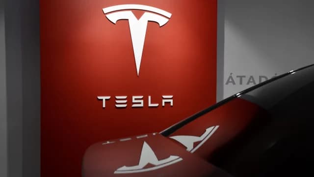Entregas de Tesla en el primer trimestre crecen, pero siguen por debajo de las expectativas