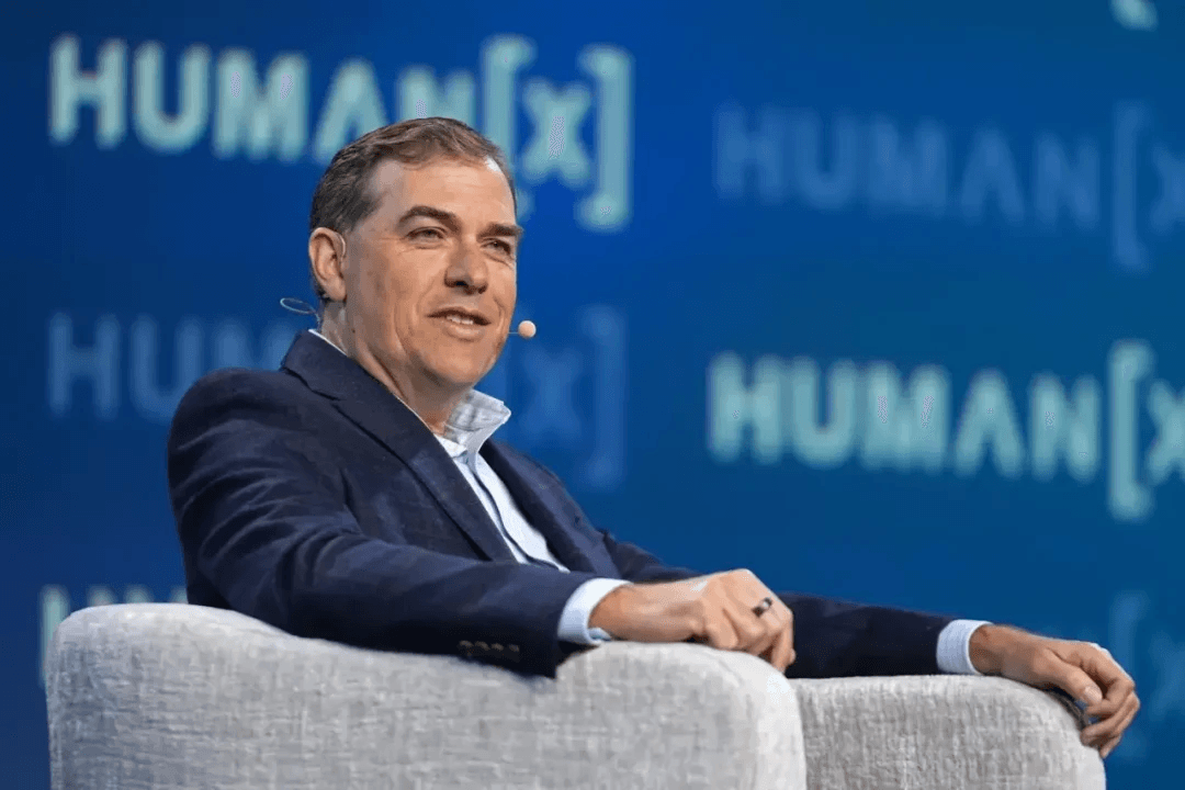 El director de AWS de Amazon se muestra optimista sobre Medio Oriente pese al conflicto