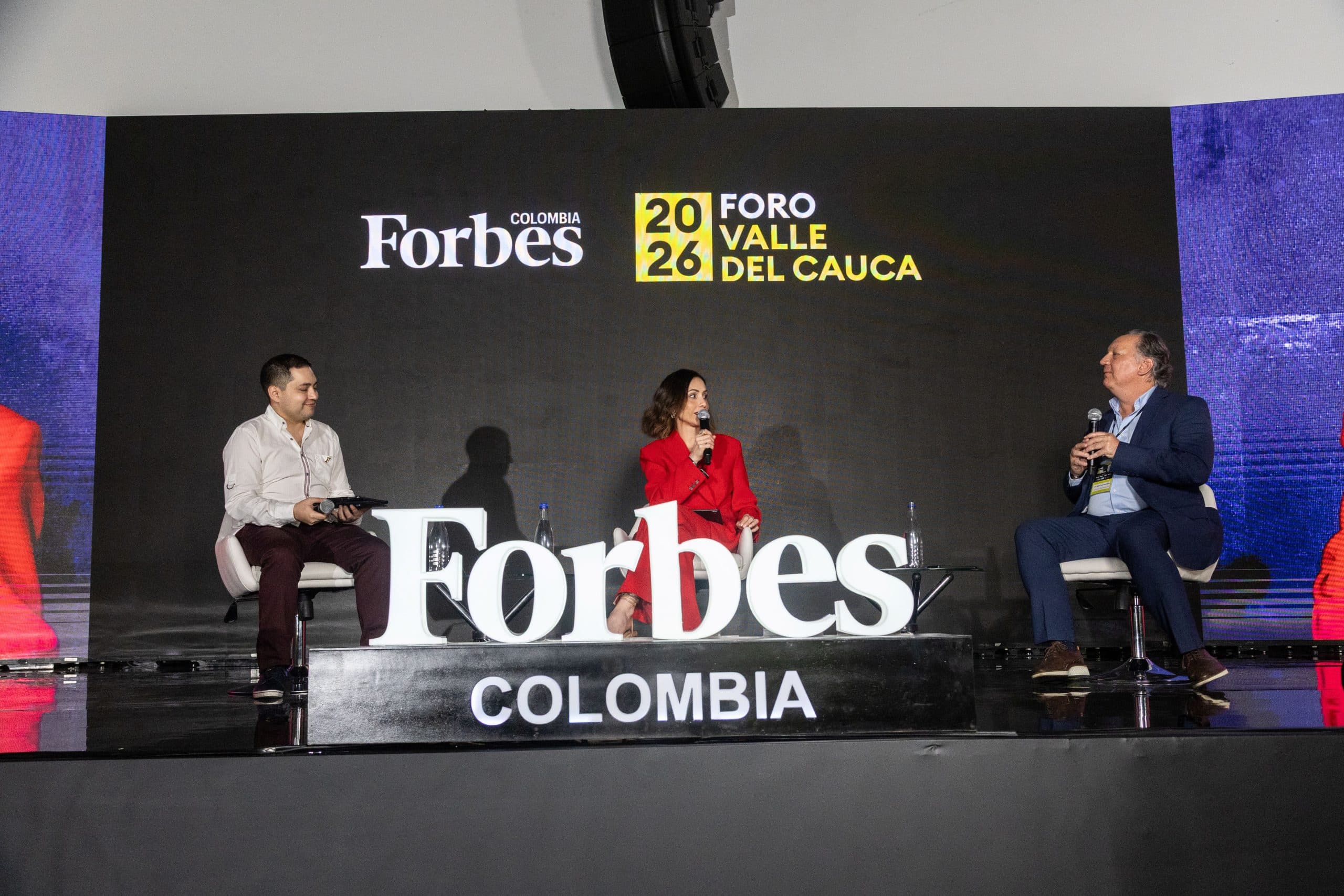 Vanessa Hatty, directora de Asuntos Corporativos de Smurfit Westrock, y José Manuel Suso Domínguez, CEO de Arrocera La Esmeralda Arroz Blanquita. Foto © Diana Rey Melo- Forbes Colombia