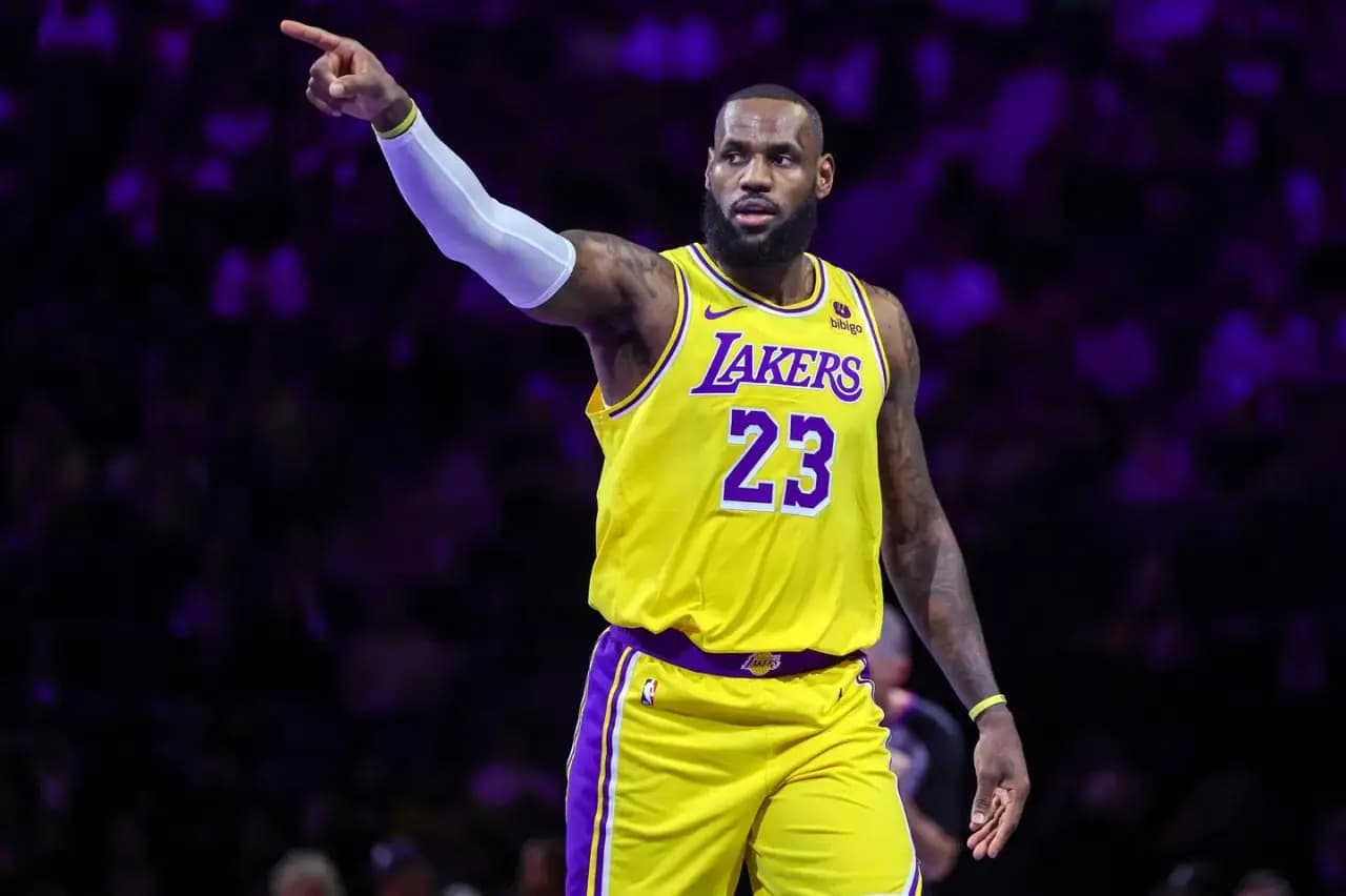 LeBron James dejará los Lakers; las especulaciones sobre su próximo paso se disparan