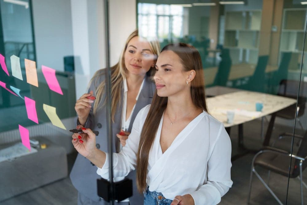 Solo un 6% de las tecnológicas en la OCDE son creadas sólo por mujeres