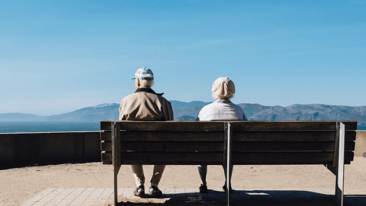 Un estudio demuestra que cinco hábitos cotidianos mejoran la salud cognitiva en mayores