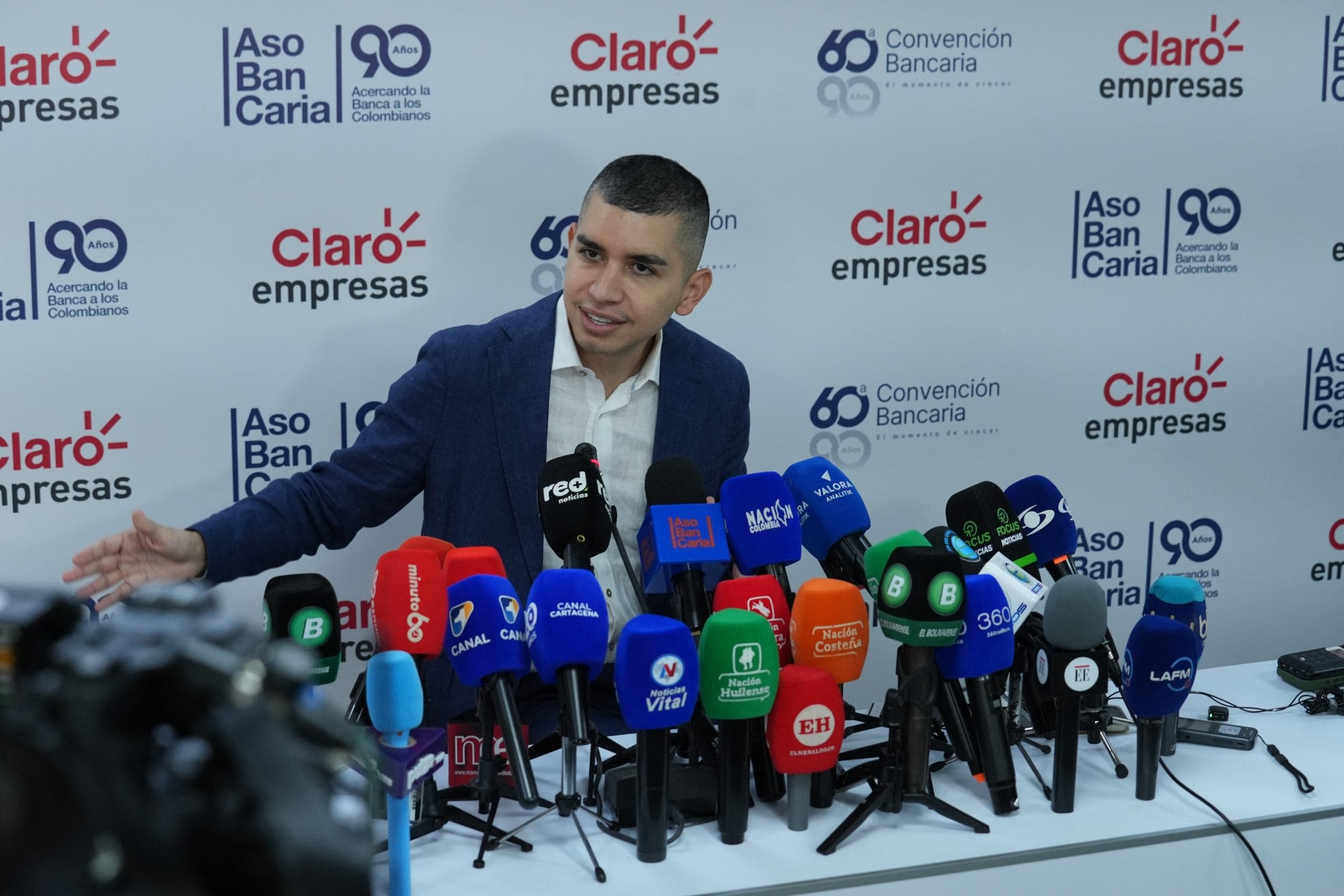 Los bancos anuncian paquete de alivios: condonaciones, periodos de gracia y financiación barata para vivienda
