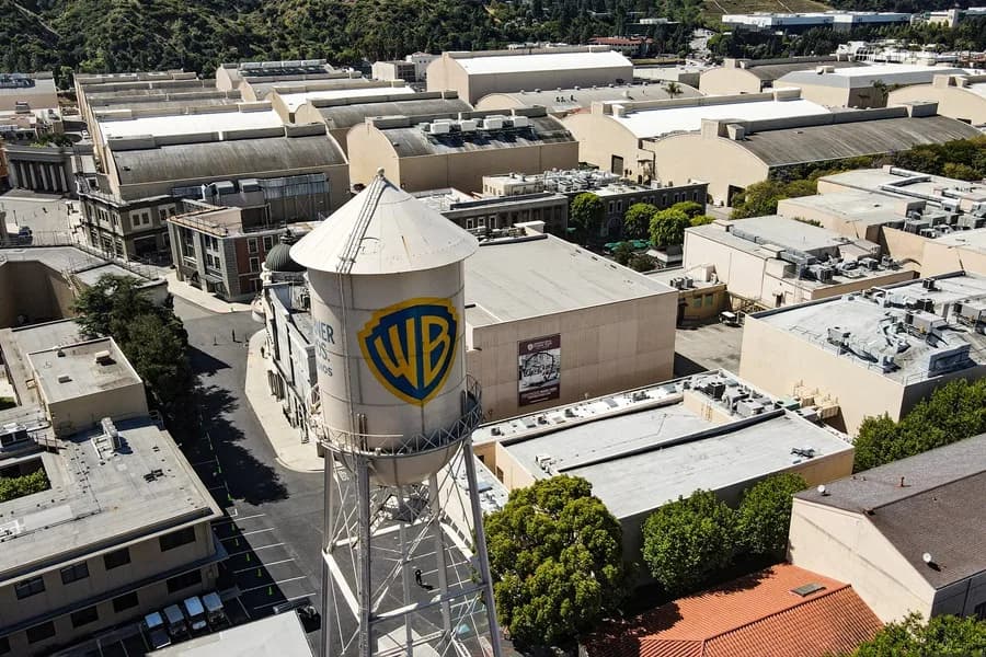 Los Ángeles exige proteger empleos y producciones ante disputa Paramount-WBD