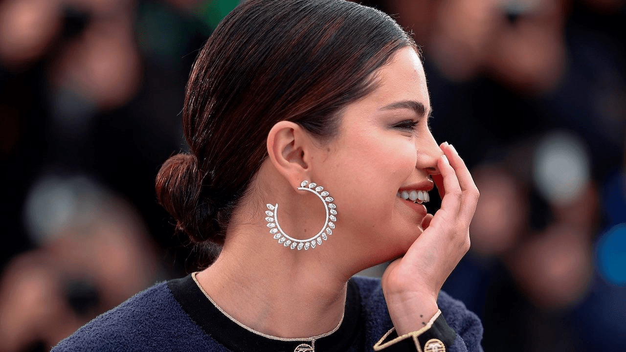 Selena Gómez pide a juez desestimar demanda contra su empresa