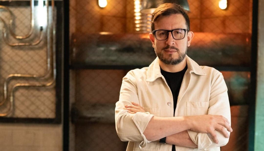 Alexander Torrenegra lanzará campaña para que inversionistas pequeños ganen retornos de la IA
