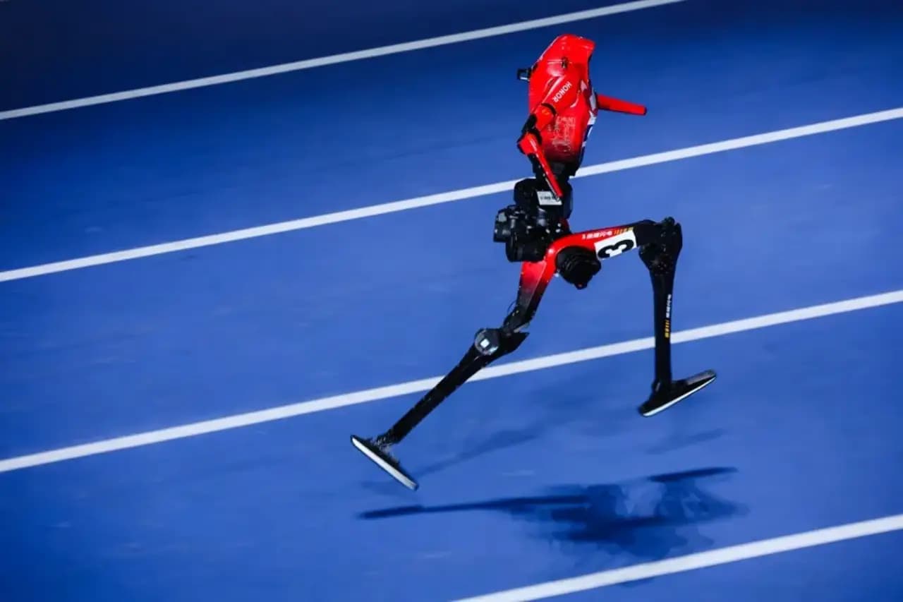 Tras superar a Bolt en velocidad, robot se dirige a desempeñar tareas en el mundo real