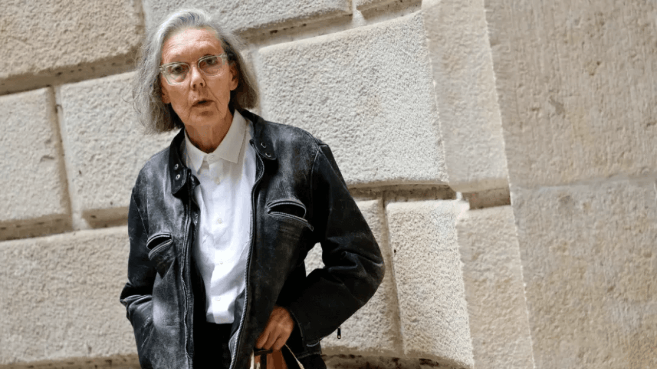 Nobel de Literatura premia a la canadiense Anne Carson por actualizar la tradición clásica
