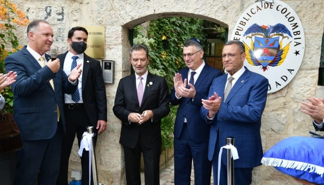 Colombia inaugura embajada en Jerusalén tras restablecer relaciones con Israel