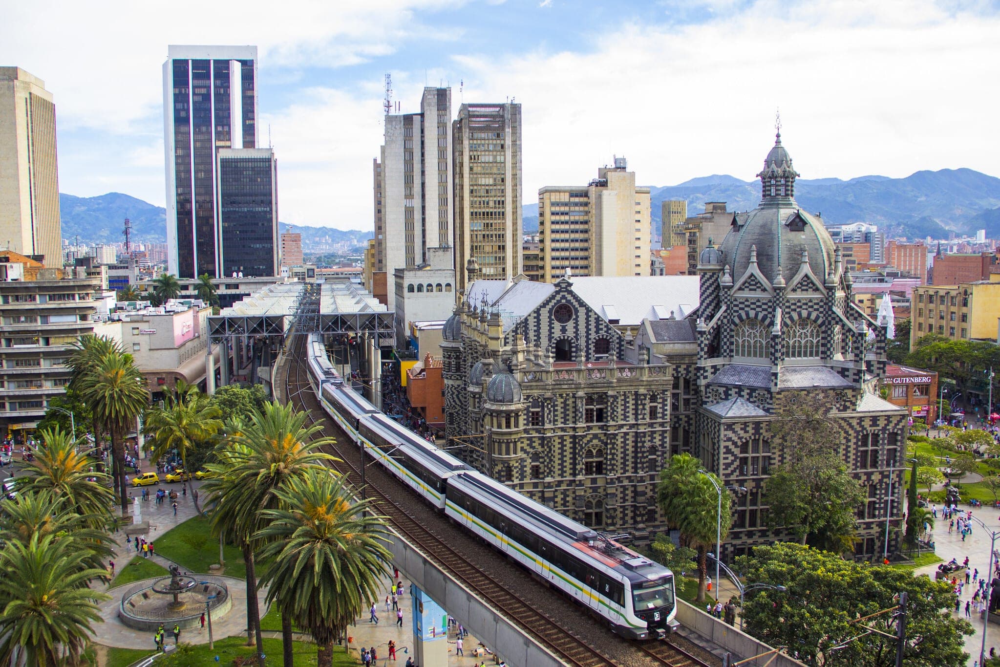 Medellín, entre las seis metrópolis más destacadas en el mundo por su salto  tecnológico